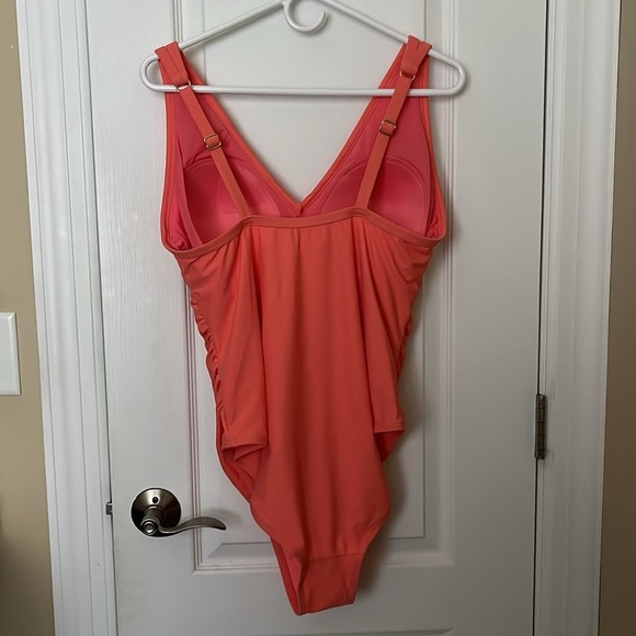 🆕 Kona Sol One Piece Swimsuit Size 20W Adjustable Straps - Picture 2 of 8